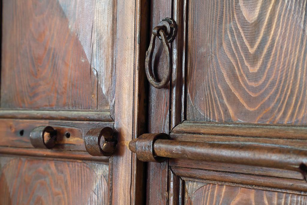 Residence Borgo Mondragon ラツィーゼ エクステリア 写真