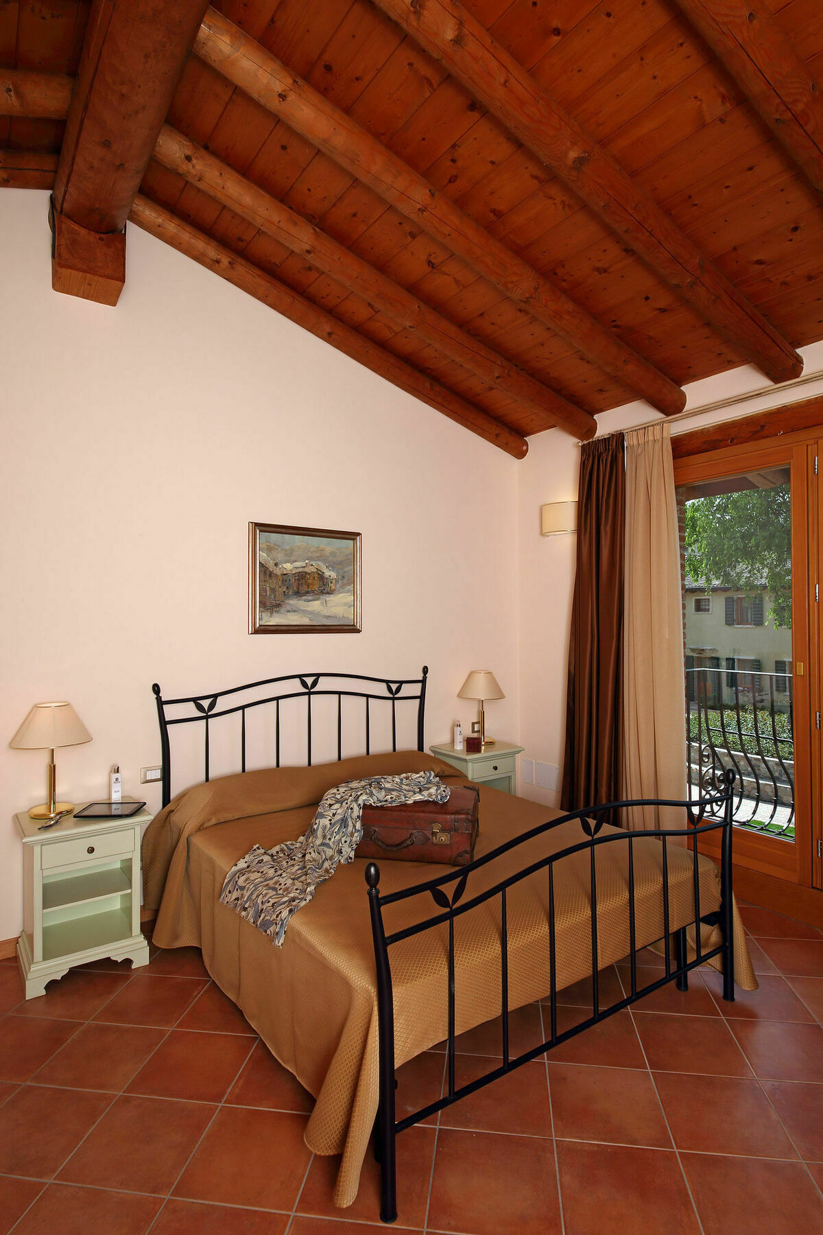 Residence Borgo Mondragon ラツィーゼ エクステリア 写真