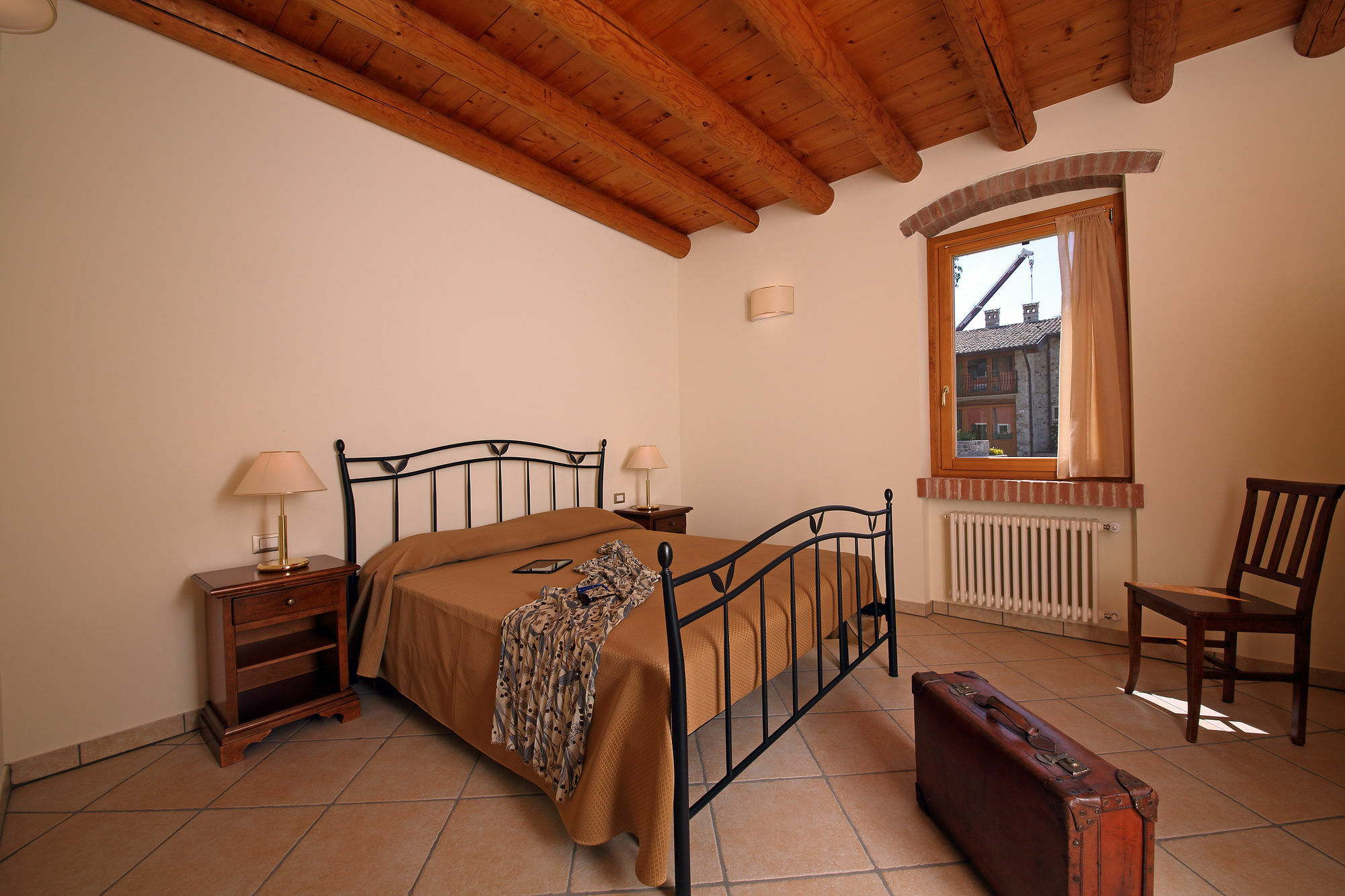 Residence Borgo Mondragon ラツィーゼ エクステリア 写真